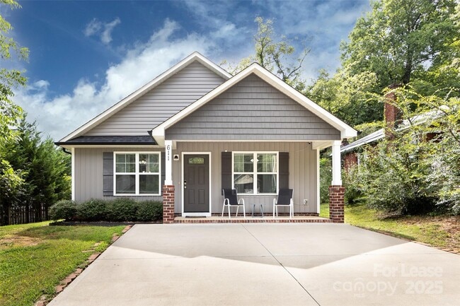 611 Harris St NW in Concord, NC - Building Photo - Building Photo