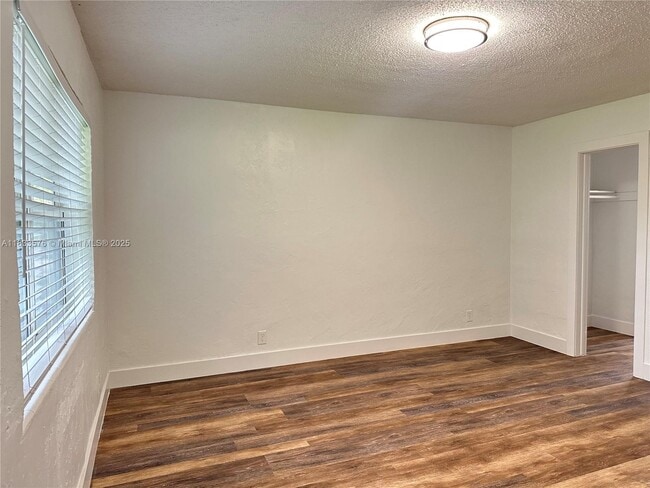 1821 Thomas St in Hollywood, FL - Building Photo - Building Photo