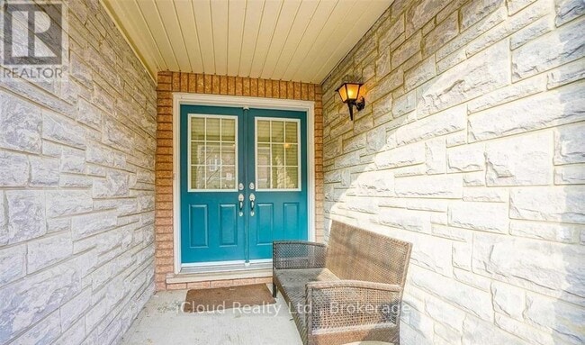 property at 559 Candlestick Cir