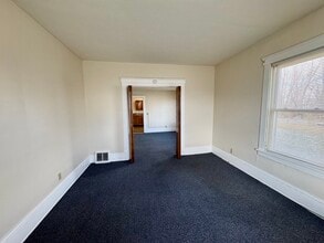 1107 Cleveland Ave SW, Unit 2 in Canton, OH - Building Photo - Building Photo