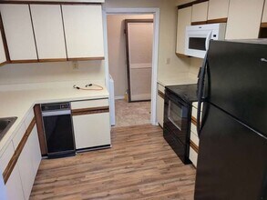 2734 Manoomin Pl in Virginia Beach, VA - Building Photo - Building Photo