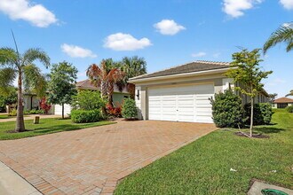 11650 SW Moon River Way in Port St. Lucie, FL - Building Photo - Building Photo