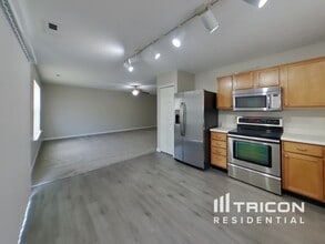 6916 N Karnes Dr in McCordsville, IN - Building Photo - Building Photo