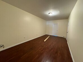 654 E 188th St-Unit -First Floor in Bronx, NY - Building Photo - Building Photo