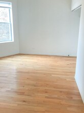 1022 N Damen Ave, Unit 10 in Chicago, IL - Foto de edificio - Building Photo