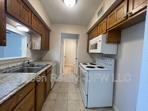 5516 Lewis Ct in North Richland Hills, TX - Building Photo - Building Photo