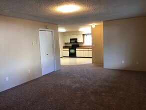 1804 N Oak St, Unit lower in Colfax, WA - Building Photo - Building Photo