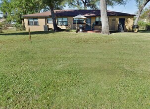 1111 Florence St in Panama City, FL - Building Photo - Building Photo
