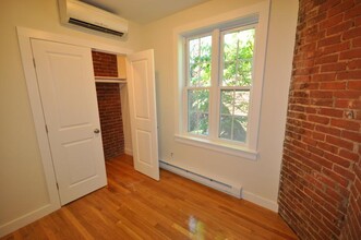 22 Sussex St, Unit Single Family in Boston, MA - Building Photo - Building Photo