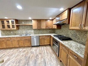 11503 Sagevalley Dr in Houston, TX - Building Photo - Building Photo