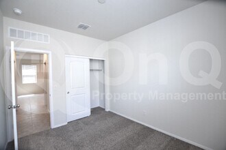 37710 W Amalfi Ave in Maricopa, AZ - Building Photo - Building Photo