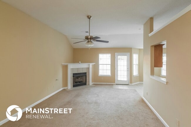 8516 Cross Point Dr in Olive Branch, MS - Building Photo - Building Photo