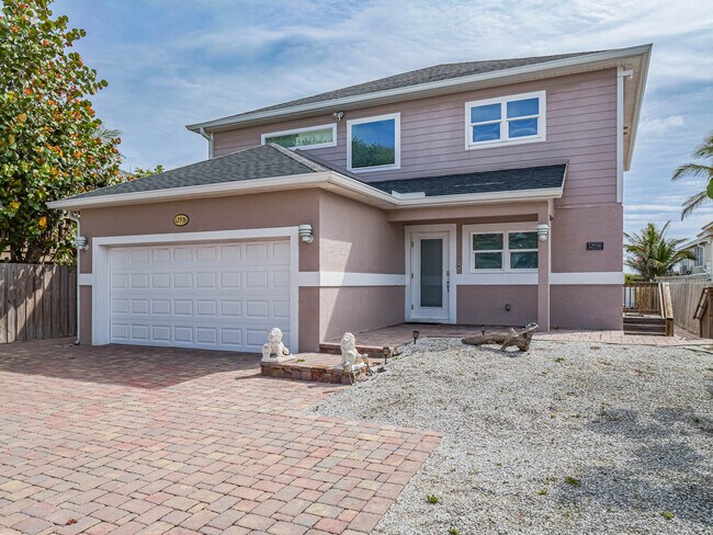 12936 Jimmy Buffett Mem Hwy in Vero Beach, FL - Building Photo - Building Photo