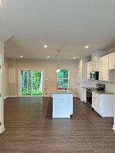 418 bigwood Dr in Hampton, VA - Building Photo - Building Photo