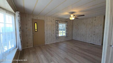 8229 Green Ct in Brooksville, FL - Building Photo - Building Photo