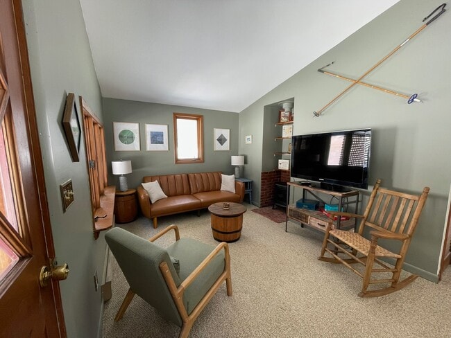 property at 9 Winhall Hollow Rd