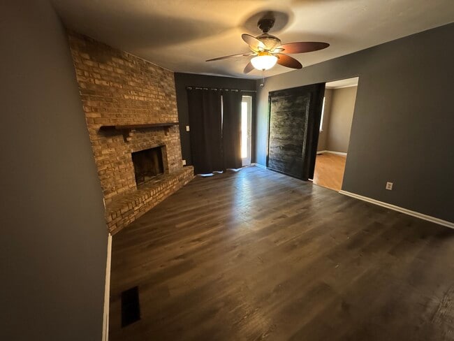 494 Teal Ln in Tallahassee, FL - Building Photo - Building Photo