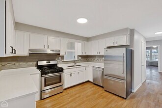 3638 W Cornelia Ave, Unit #1 in Chicago, IL - Building Photo - Building Photo
