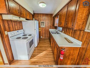 6051 Nashville Hwy in Baxter, TN - Building Photo - Building Photo