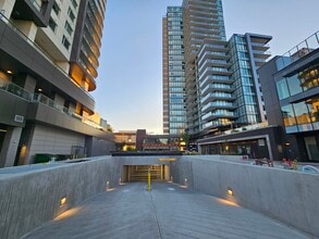 1588 Johnston Rd in White Rock, BC - Building Photo - Building Photo