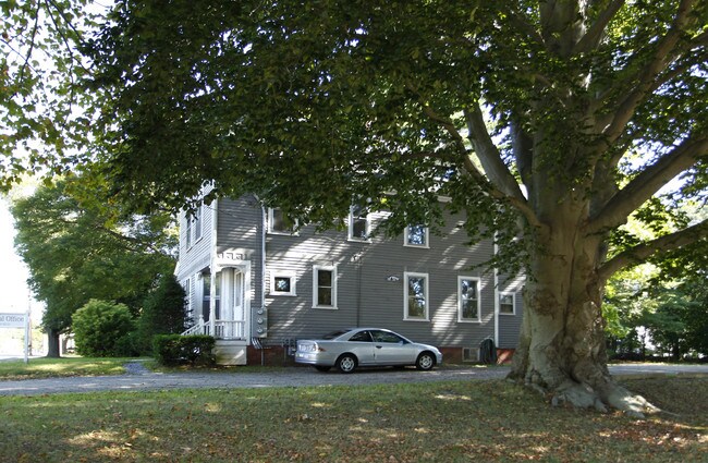 89 Main St in Rowley, MA - Building Photo - Building Photo