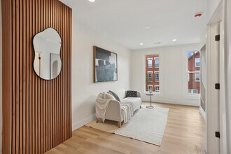 1310 W Erie St in Chicago, IL - Building Photo - Building Photo