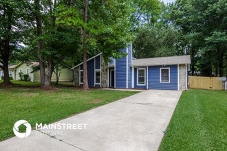 6632 Woodthrush Dr in Charlotte, NC - Building Photo - Building Photo