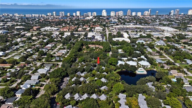 property at 1251 Solana Rd