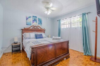 4500 Elaine Pl, Unit SI ID1094209P in Orlando, FL - Building Photo - Building Photo