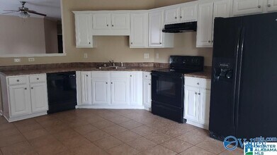 2817 Oxmoor Glen Dr in Birmingham, AL - Building Photo - Building Photo