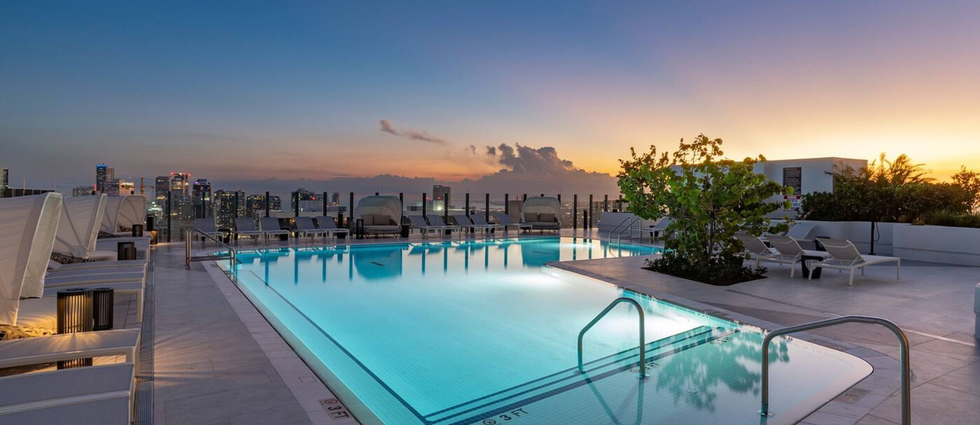35 NE 1st Ave, Unit 522 in Miami, FL - Building Photo
