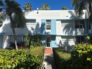 1007 Meridian Ave in Miami Beach, FL - Building Photo - Building Photo