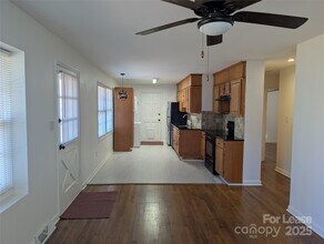 20114 Washam St in Cornelius, NC - Building Photo - Building Photo