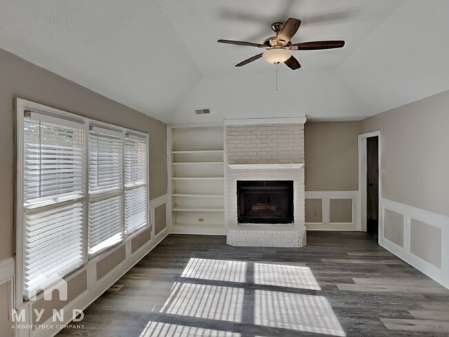 7755 Antler Cove W in Memphis, TN - Building Photo - Building Photo