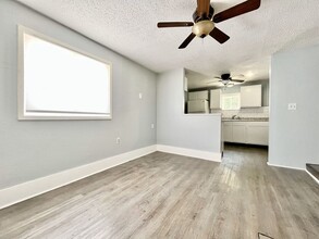 1275 Giles Rd in Muskegon, MI - Building Photo - Building Photo