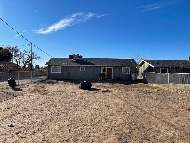 711 E Barnard St, Unit 711 in Blythe, CA - Building Photo - Building Photo