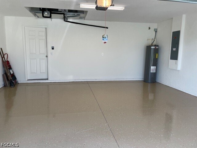 2800 NW 25th Terrace in Cape Coral, FL - Building Photo - Building Photo