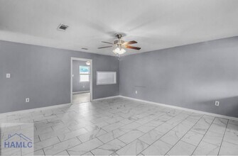 160 Cherokee Cir in Hinesville, GA - Building Photo - Building Photo