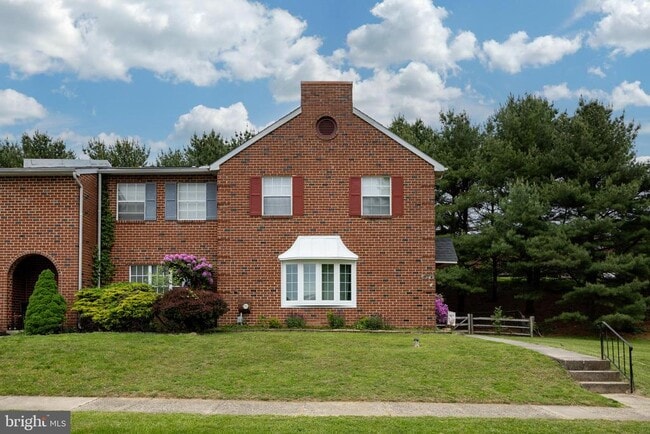 property at 126 Lampeter Ct