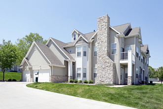 Cambridge Villas in Omaha, NE - Foto de edificio - Building Photo