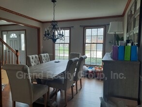 1565 Old Barn Cir in Libertyville, IL - Building Photo - Building Photo