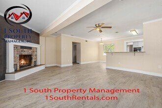 3875 Hawthorne Dr in Mobile, AL - Building Photo - Building Photo