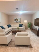 1833 Poco Ln in Williamsport, PA - Foto de edificio - Building Photo