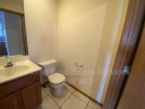 1503 Frosty Dr in Ozark, MO - Building Photo - Building Photo