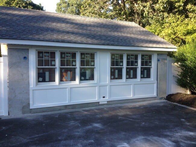 107 Academy St, Unit Guest House