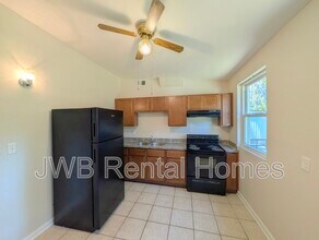 9064 11th Ave in Jacksonville, FL - Building Photo - Building Photo