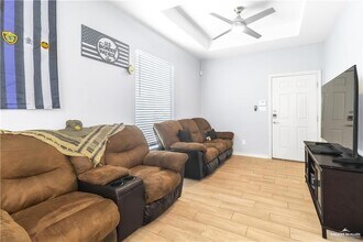 3404 S Colt Ln, Unit 3 in Edinburg, TX - Building Photo - Building Photo