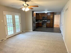 724 Clarence Dr in St. Charles, MO - Building Photo - Building Photo