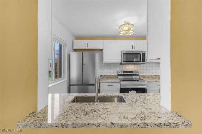 property at 12640 Kenwood Ln