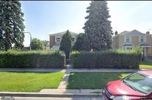 3263 S 58th Ct in Cicero, IL - Building Photo